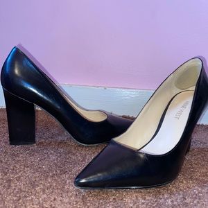 Nine West Black Pumps